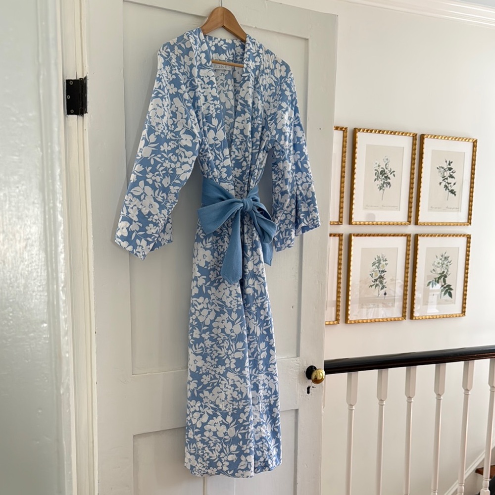 Blue Floral Tie-Waist Robe - Lightweight Women’s Robe
